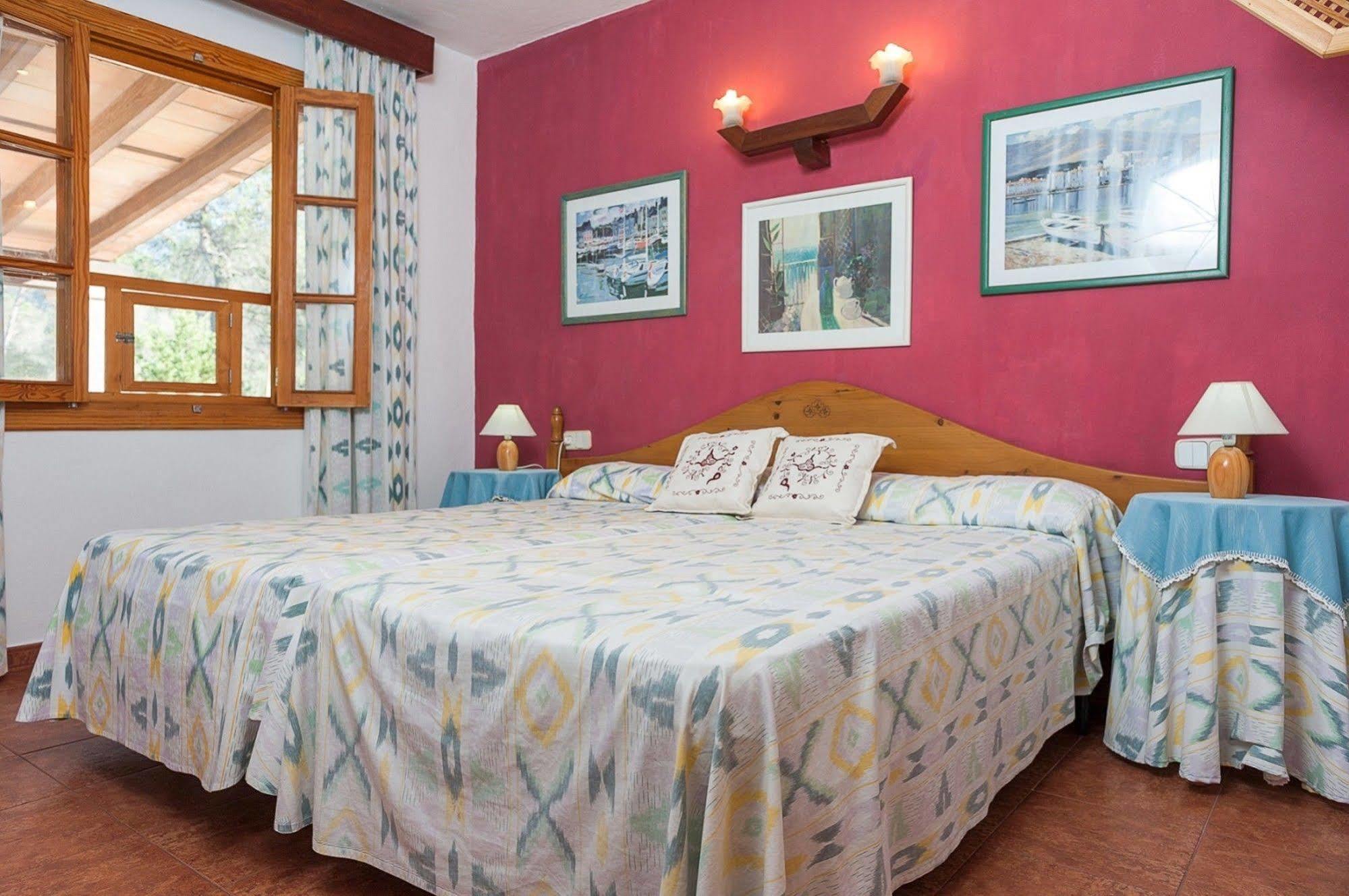 Villa Els Pins Crestatx Exterior foto